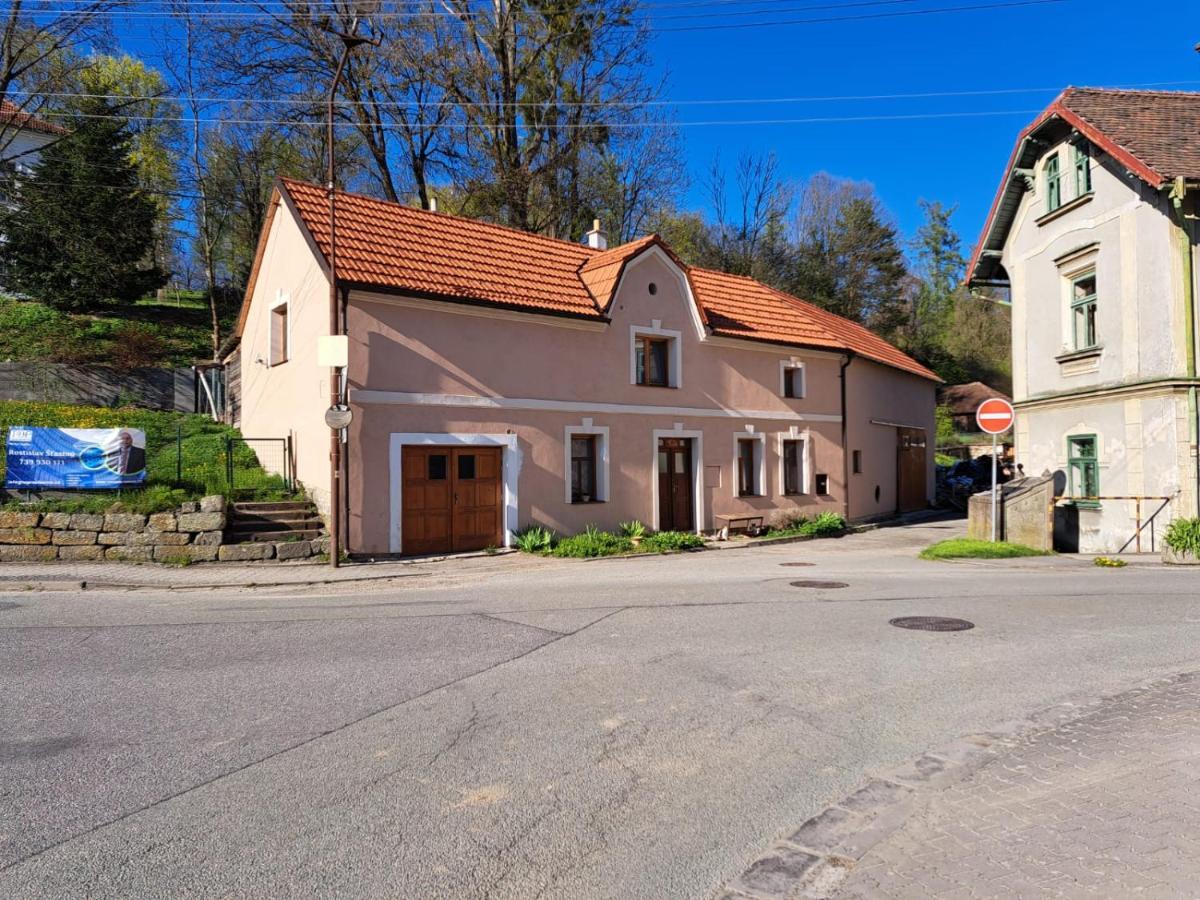 Vila Hedvika Nove Hrady  Екстер'єр фото